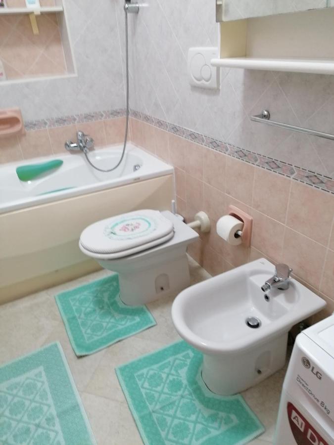 דירות סאסארי Lemon House מראה חיצוני תמונה